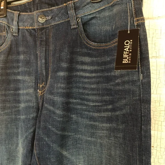 BNWT “Driven” Relaxed Straight Buffalo by David Bitton Jeans - Picture 4 of 4